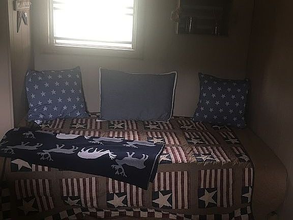 Upstairs bedroom 