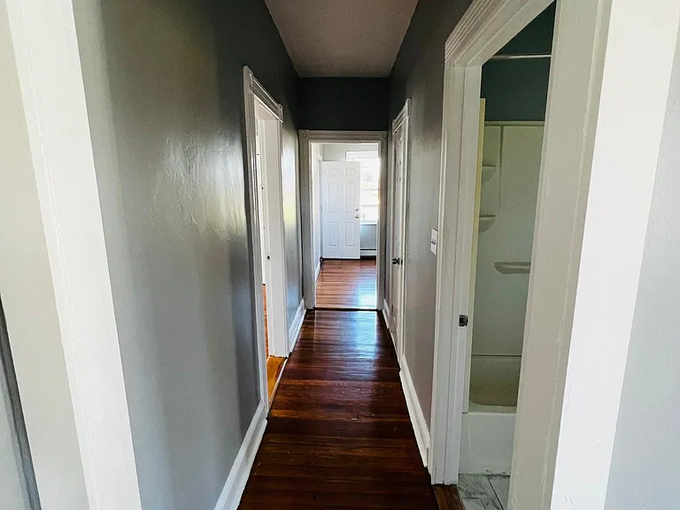 75 Moore St #3 — Photo 9