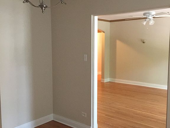 5th image of 924 Ontario St