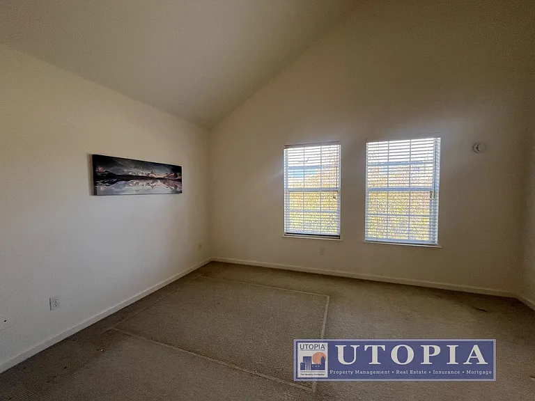 313 Village Cir — Photo 17