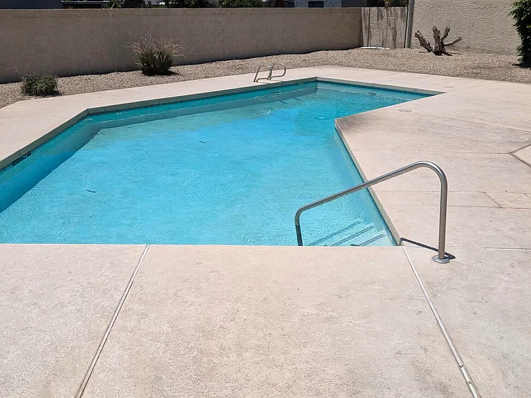 2409 W Campbell Ave #18 — Photo 2