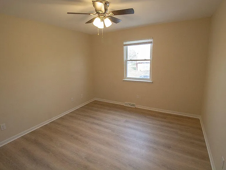 3715 Hermitage Rd — Photo 23