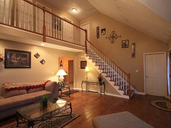 vaulted ceiling