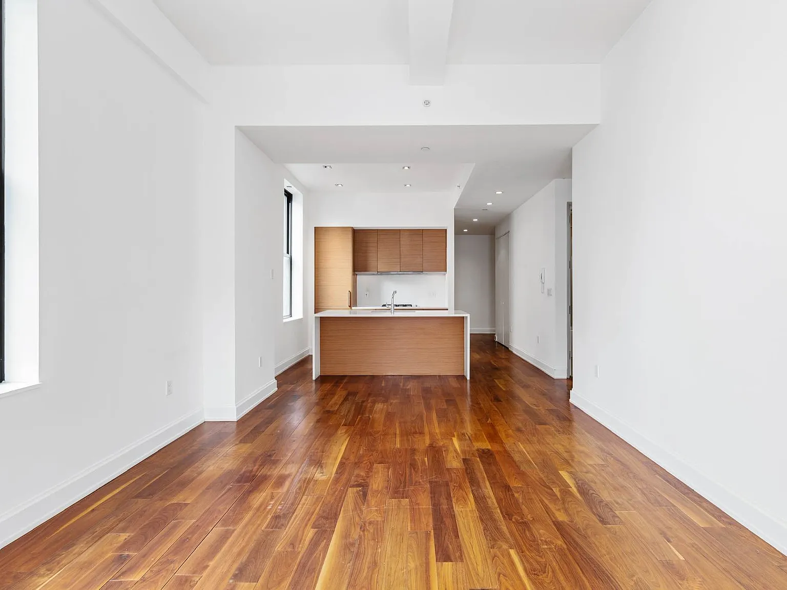140 West 22nd Street — Photo 4