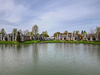 Lakeview Village - Stockton