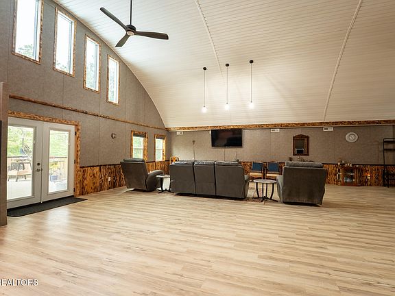 5th image of 1445 Coon Hollow Rd