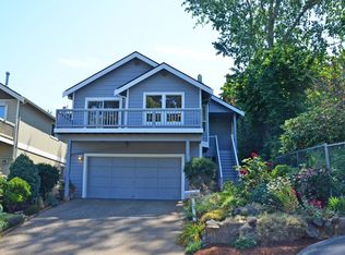 7742 15th Ave SW, Seattle, WA 98106