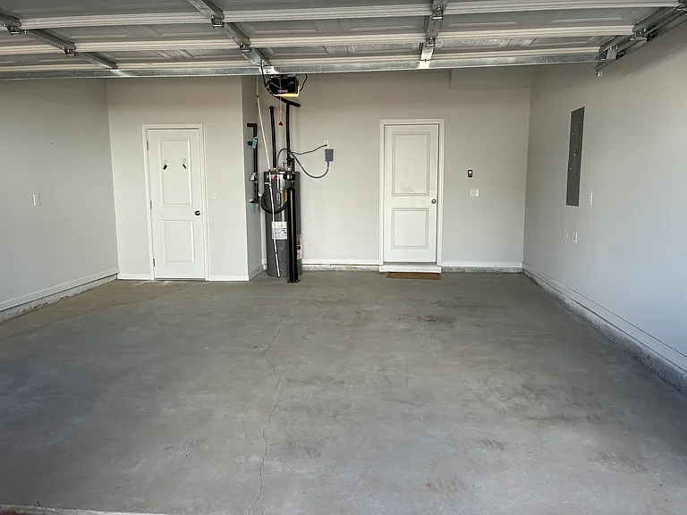 6 Nickel Dr — Photo 14