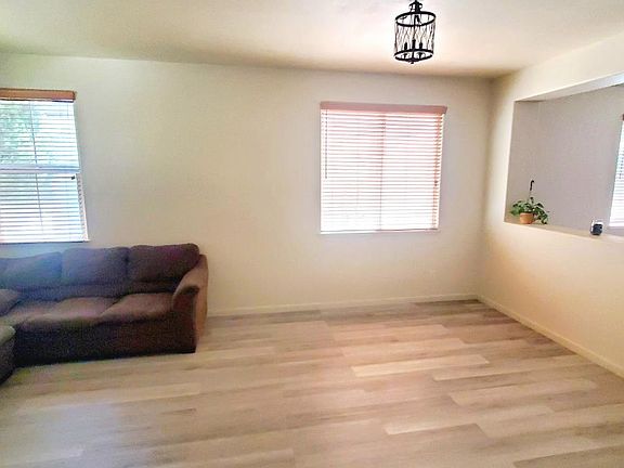 3rd image of 4735 White Forge Dr