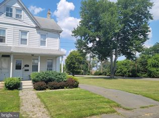 2 Carrigg Ave, Ewing, NJ 08628