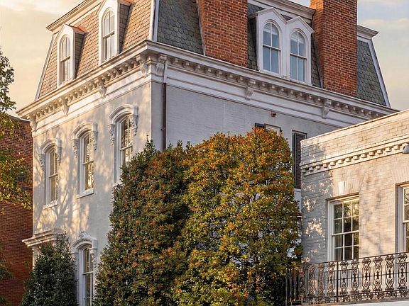 2nd image of 3117 O St NW