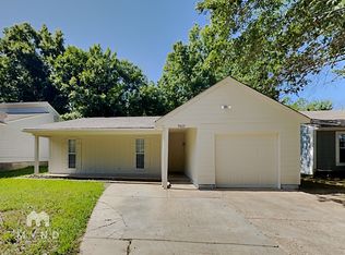 5607 Maple Tree Dr, Memphis, TN 38115