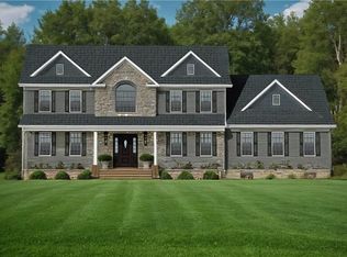 20 Nature View Dr, Wrentham, MA 02093