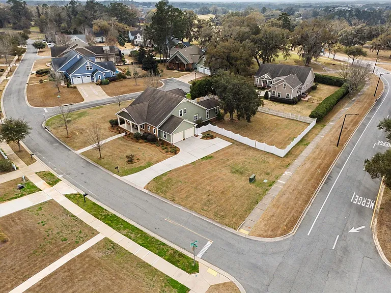 3078 Dickinson Dr — Photo 58