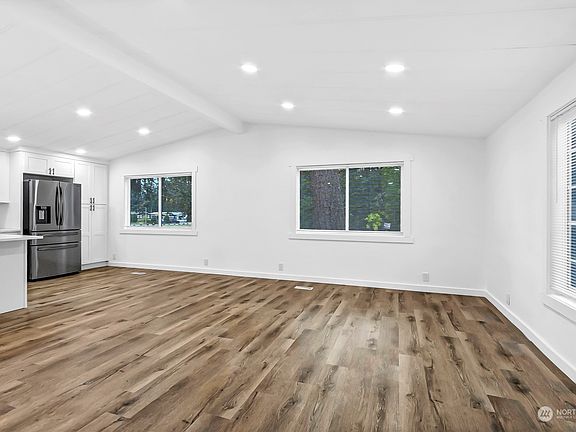 4th image of 16309 7th Avenue Ct E #62