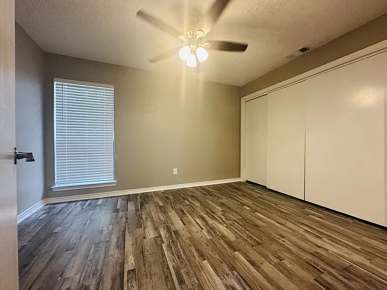 1601 Wynn Joyce Rd — Photo 37
