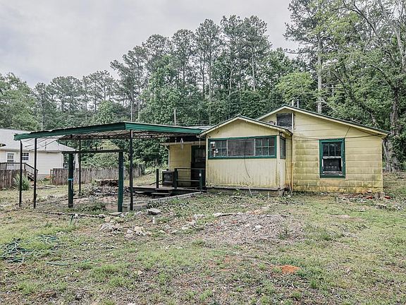 5th image of 3700 Moore Rd