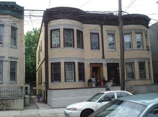 9422 86th Rd, Woodhaven, NY 11421