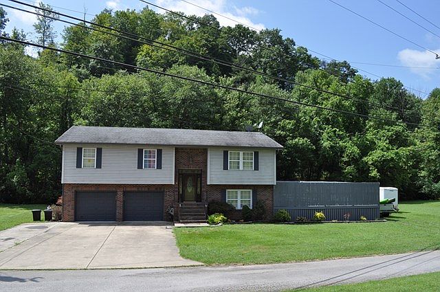 1st image of 91 Hillcrest Dr