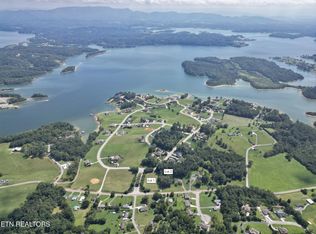 1 Majestic Cir #1, Dandridge, TN 37725