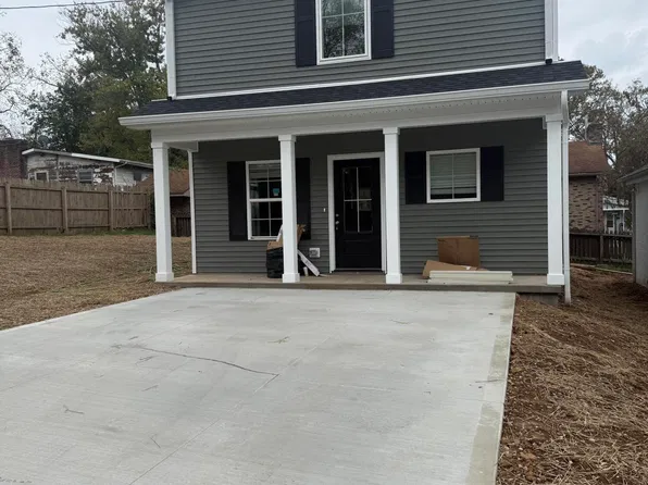 305 Fields St, Paris, KY 40361