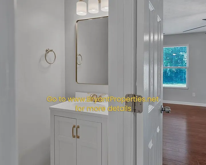 2872 Creekbend Dr — Photo 16