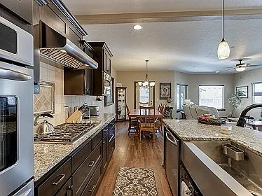 2556 W Sorbonne Dr — Photo 6
