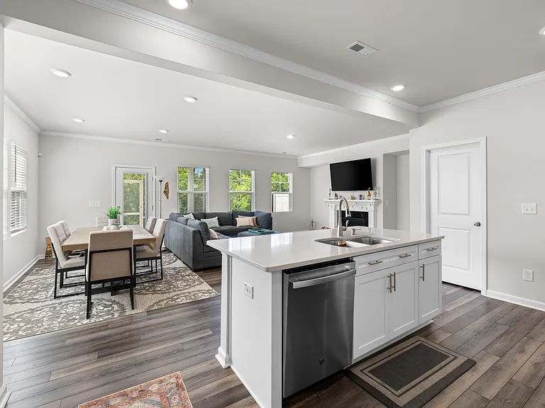 3021 Montlawn Pl — Photo 10