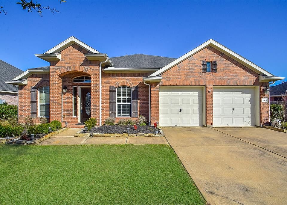 1st image of 7503 Lakeside Manor Ln