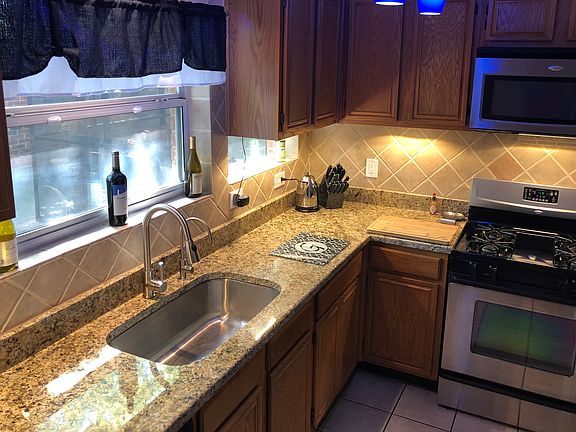 5th image of 2608 Cheshire Dr