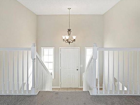 3rd image of 12010 White Oak St