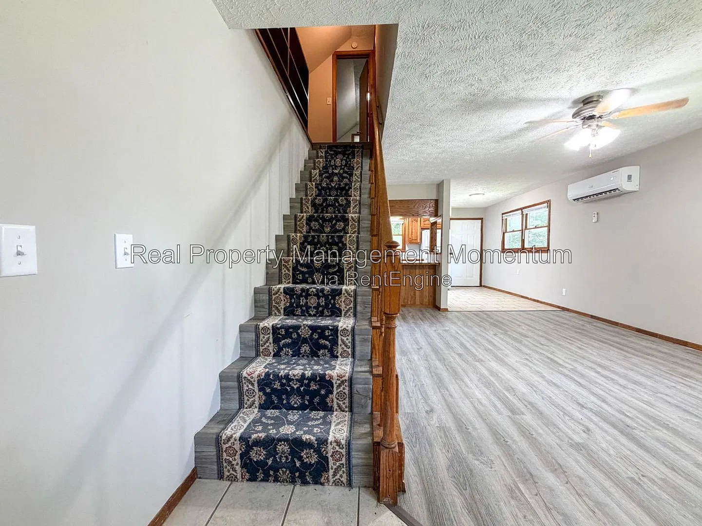 2 bed, 1.0 bath, 1102 sqft, $1,200 — Photo 4