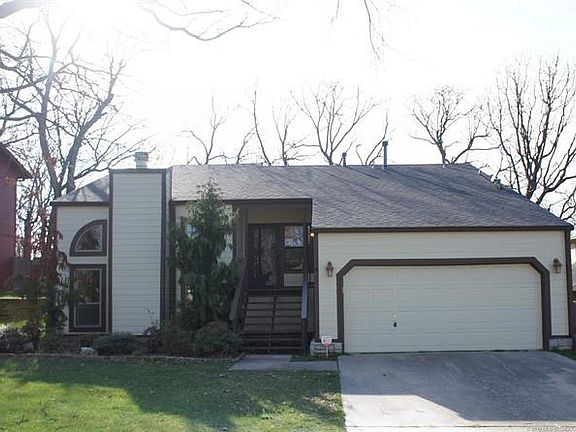 2nd image of 3438 S 76th Ave W