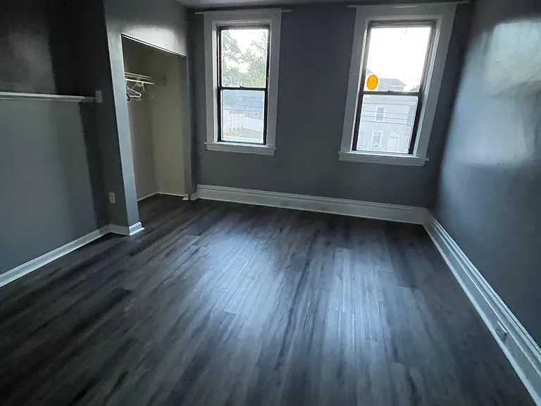 1 Center Ave #4 — Photo 7