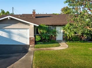 375 Woodland Pl, Costa Mesa, CA 92627