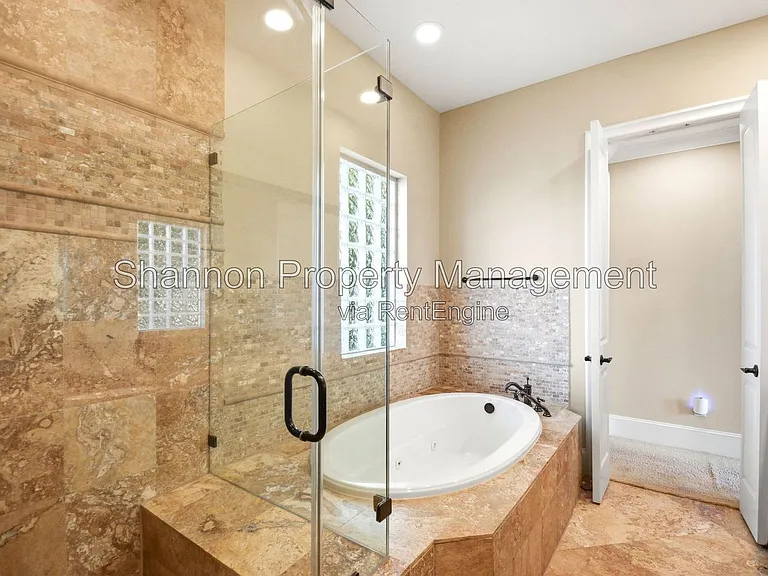 1652 Norfolk St #B — Photo 40