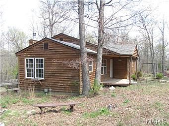 5th image of 824 Shamrock Ln