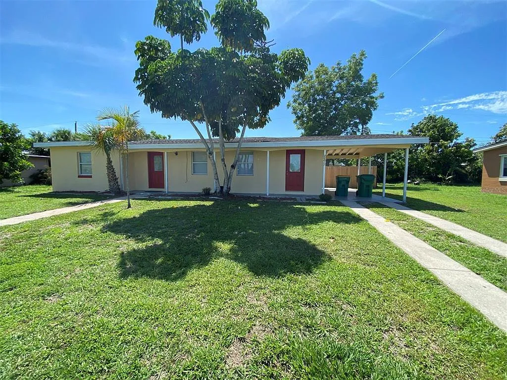 3 bed, 2.0 bath, 1472 sqft, $1,500 — Photo 1