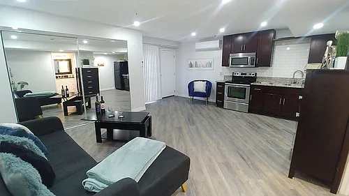 Floor plan 100