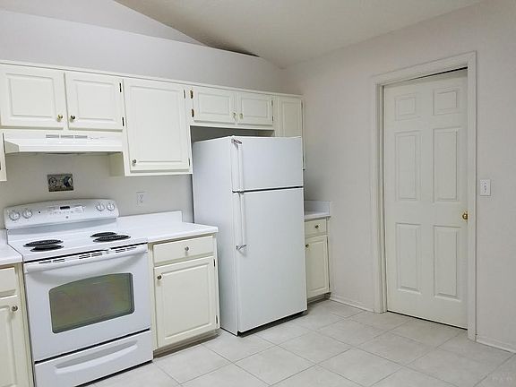 4th image of 120 Mirabelle Cir