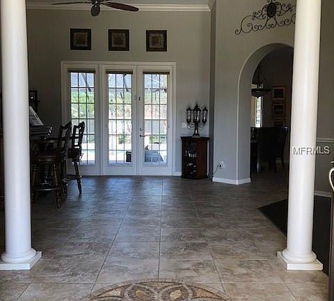 2nd image of 1005 Carriage Park Dr