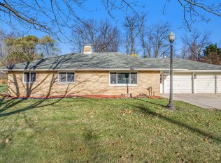 16589 E Augusta Dr, Augusta, MI 49012