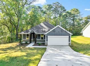 32 S Davis Mill Rd, Dallas, GA 30157