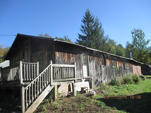 2nd image of 286 W Lake St