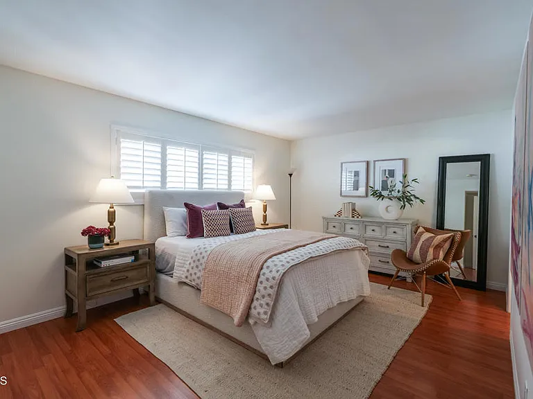 120 S Sierra Madre Blvd #205 — Photo 20