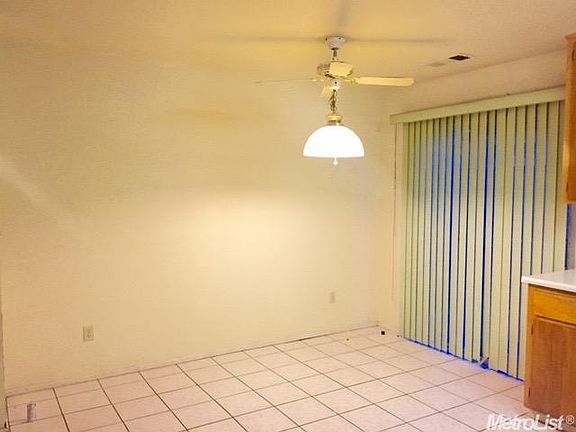 4th image of 3967 Kentucky Ave