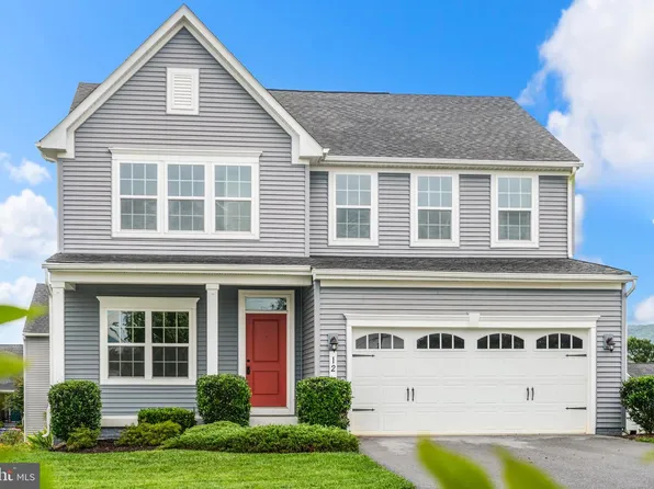12 Dean Ln, Middletown, MD 21769