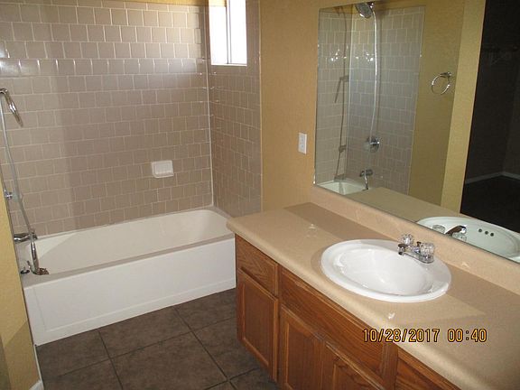2830 Master Bath