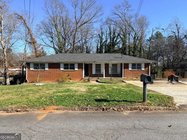 6532 Debbie Sue Ln, Morrow, GA 30260