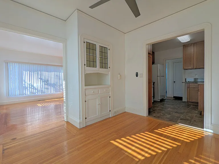 4736 Meldon Ave — Photo 5